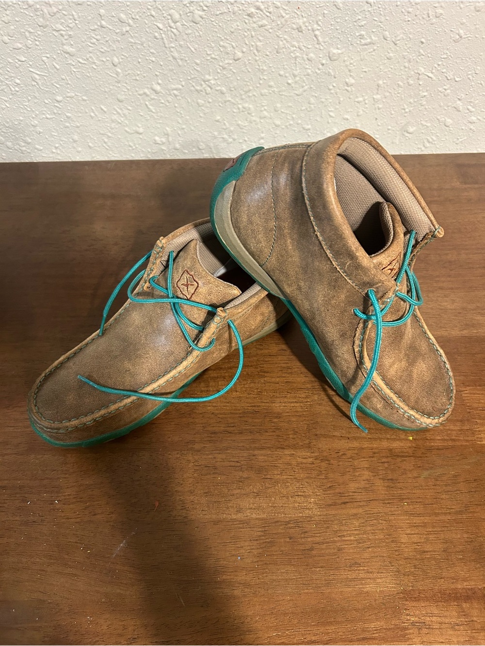 Women’s Brown Leather Casual Moc Toe Shoes with Teal Accents